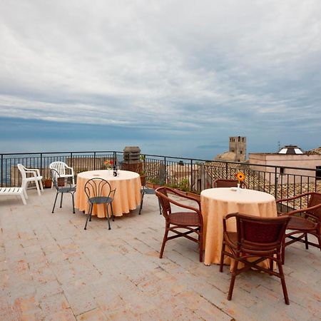 Hotel Moderno Erice Exterior foto