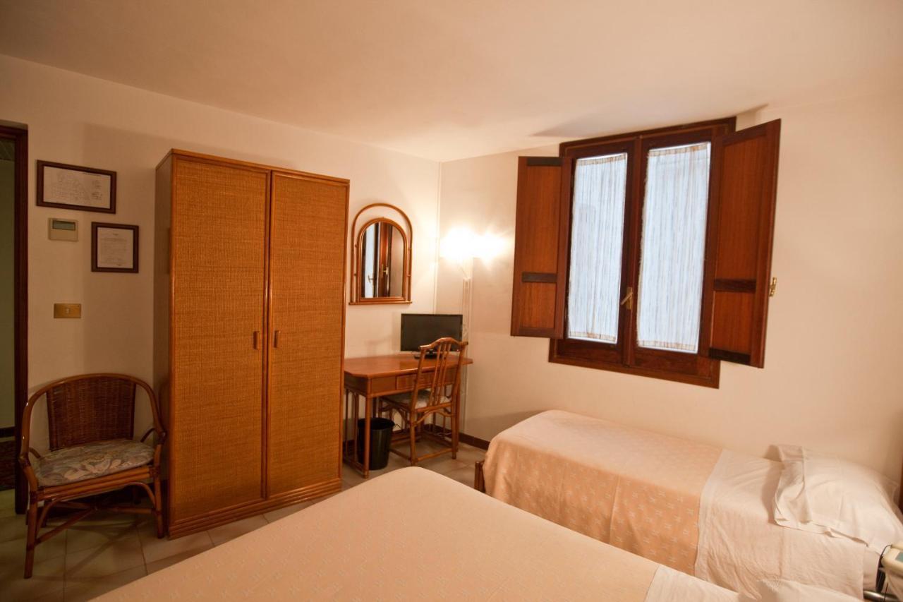 Hotel Moderno Erice Quarto foto